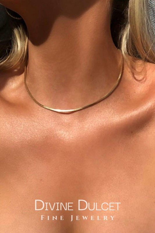 18K Gold Flat Chain Choker