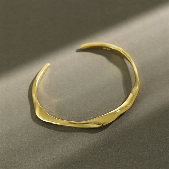 925 Sterling Silver Irregular Open Bangle